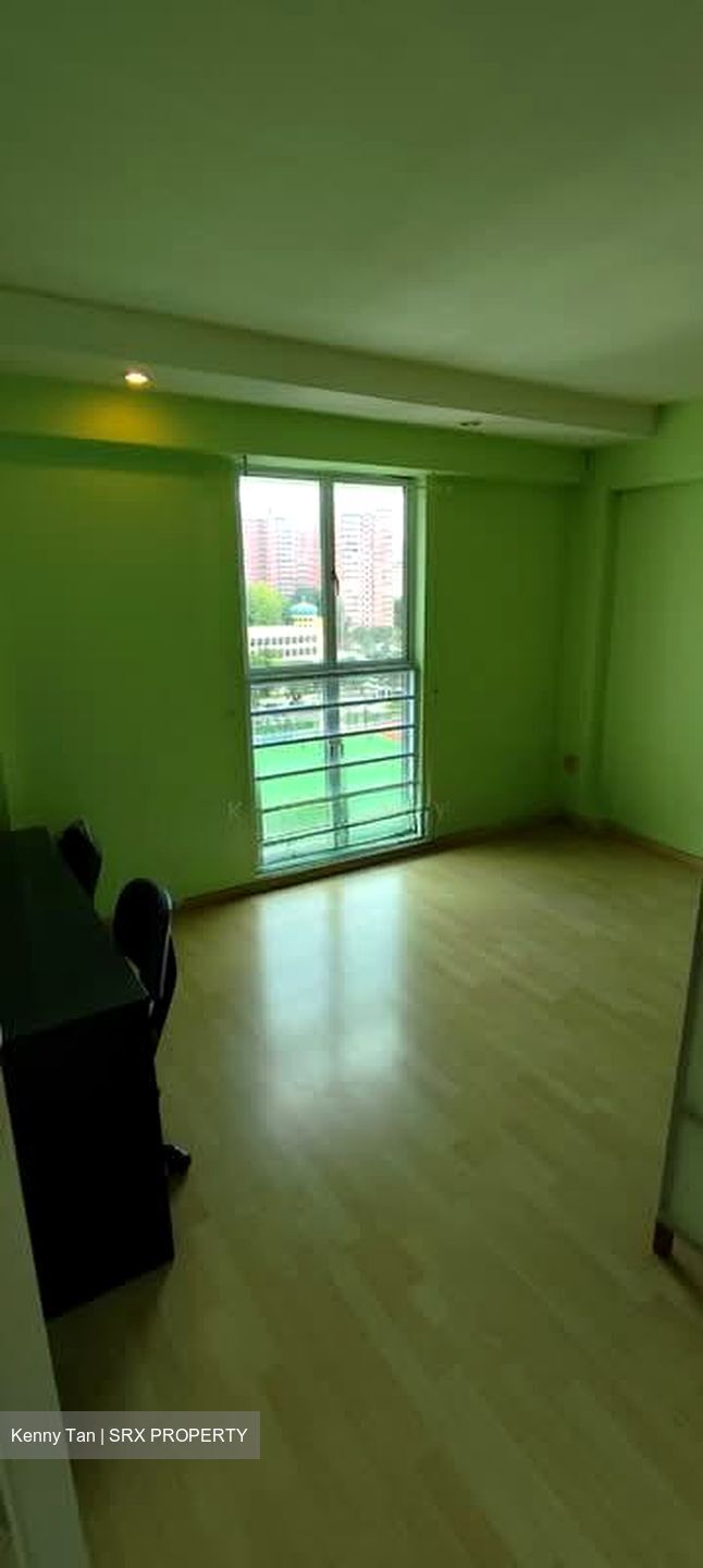 Blk 102 Henderson Crescent (Bukit Merah), HDB 4 Rooms #555571021